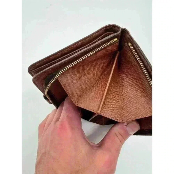 Louis Vuitton Women's Monogram Canvas Wallet Brown Credit Card Holder - Picture 7 of 16